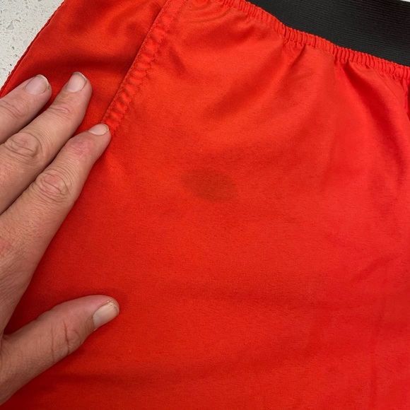 Prana Shorts Orange π - Picture 3 of 3